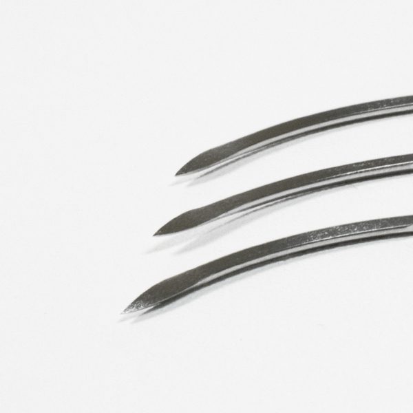 B204 Curved Triangular Cutting Spring Eyed Needle x 3 e1621522041745 Curved Triangular Suture Needles