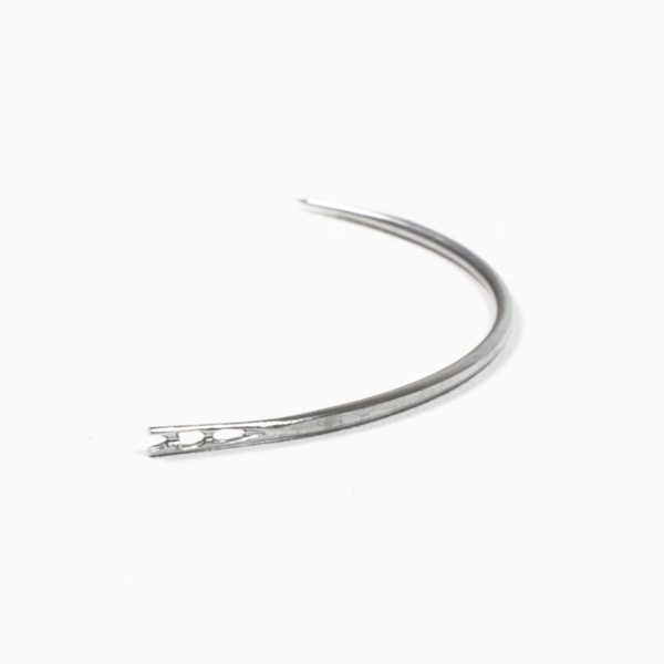 B304 curved taper spring eyed needle x 4 e1621522937748 curved round bodied tapier suture needles