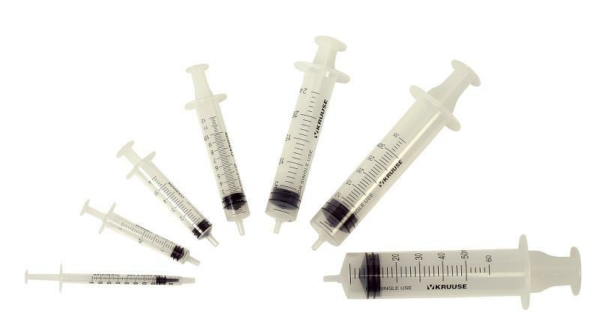 112372 03 KRUUSE Disposable Syringe